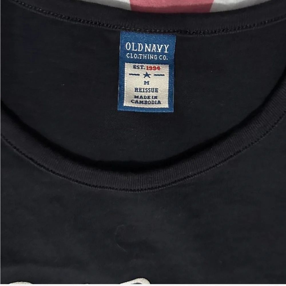 NWOT Old Navy Navy Blue Baby Tee Women’s Medium - Picture 2 of 2